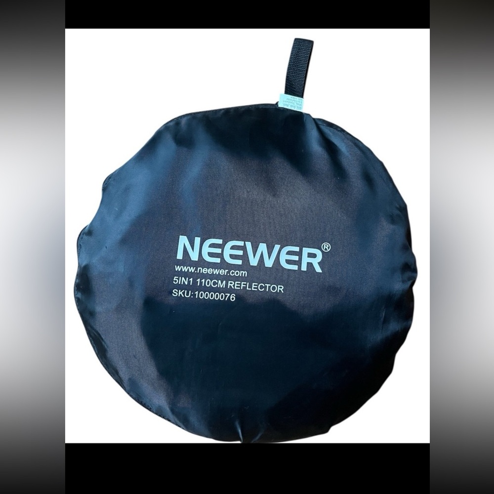 Neewer Black 5-in-1 Reflector